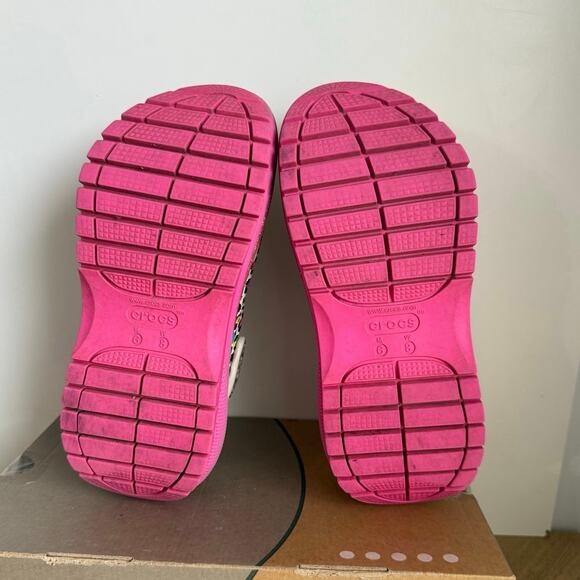 RARE Lisa Frank x CROCS Mega Crush Jibbitz Platform Clog- Men 6- Women 8 - Picture 10 of 11